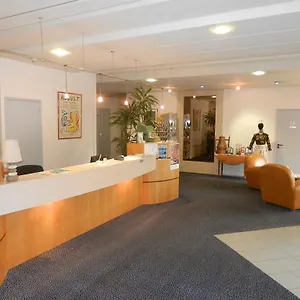 Dupleix - Hyper Centre - Parking Et Garage Gratuit Francia