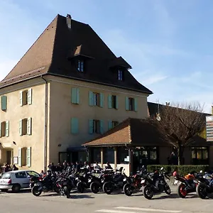 Hotel De, Mens